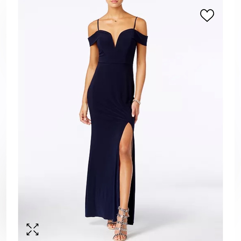 CITY STUDIO Juniors' Off-The-Shoulder Gown Size & NWT